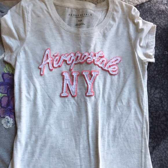 🌸Being donated 8/5🌸 Aero tops medium and large - Picture 3 of 4